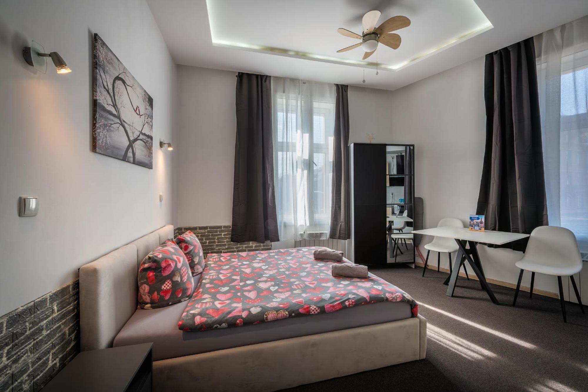 70S Guest Room Krakow Exterior photo